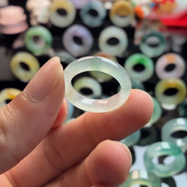 定制翡翠未镶嵌戒指18.3