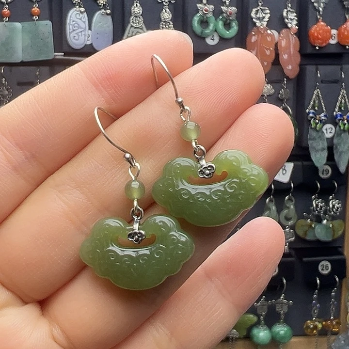 和田玉银S925镶嵌耳饰