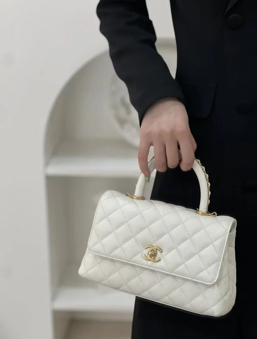 95新 Chanel/香奈儿 展会外场！白金鱼子酱cocohandle包
