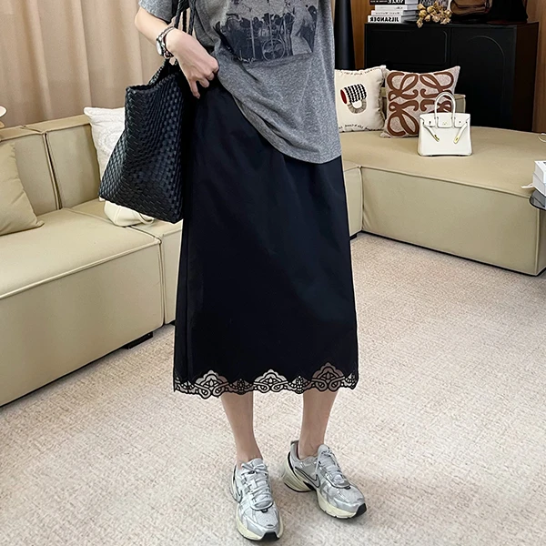 【一比Eby】“镂空花纹裙“蕾丝花边气质半身裙高腰显瘦中长款251321#