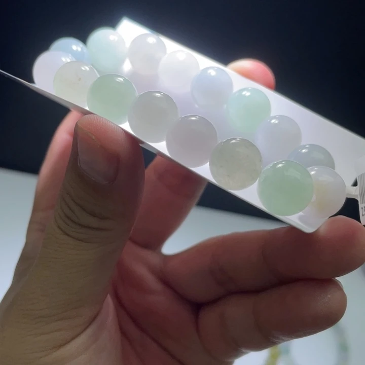 未镶嵌定制翡翠翡翠卡12+