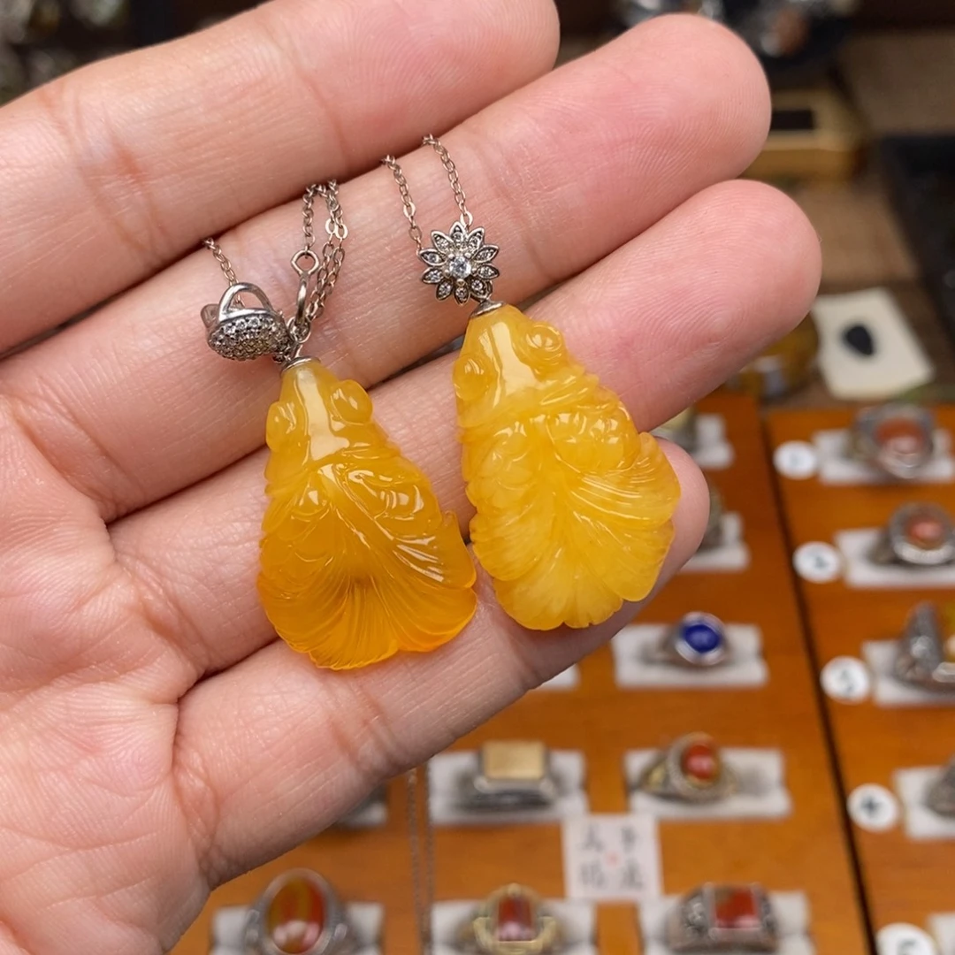 琥珀银S925镶嵌颈饰
