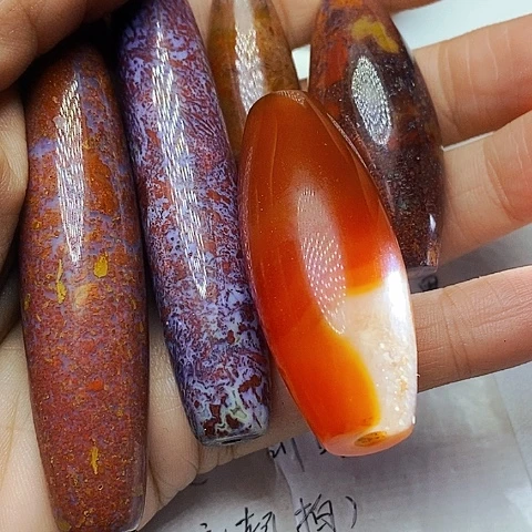 未镶嵌颈饰玛瑙/玉髓食****灵