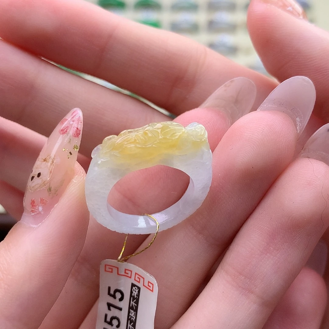 翡翠未镶嵌戒圈港12