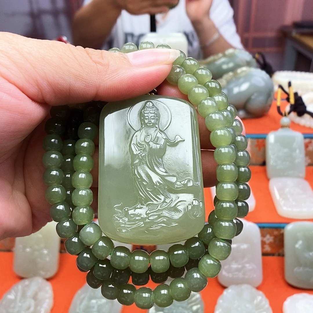 颈饰未镶嵌和田玉我**沉