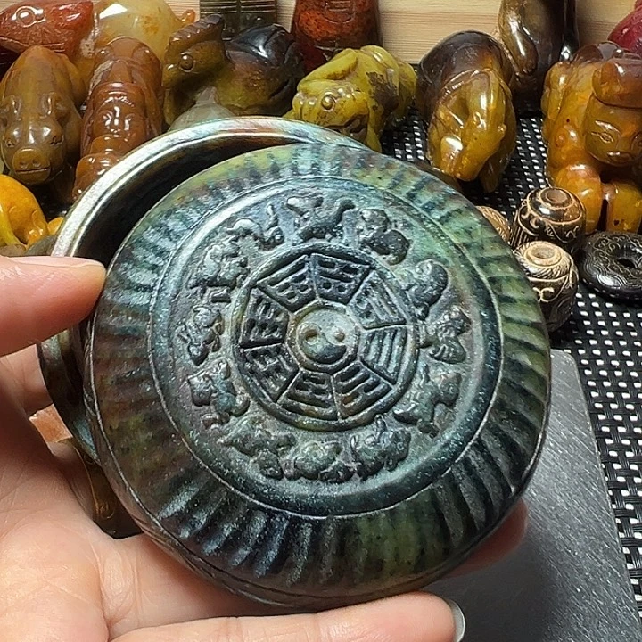 和田玉（糖玉）未镶嵌挂件