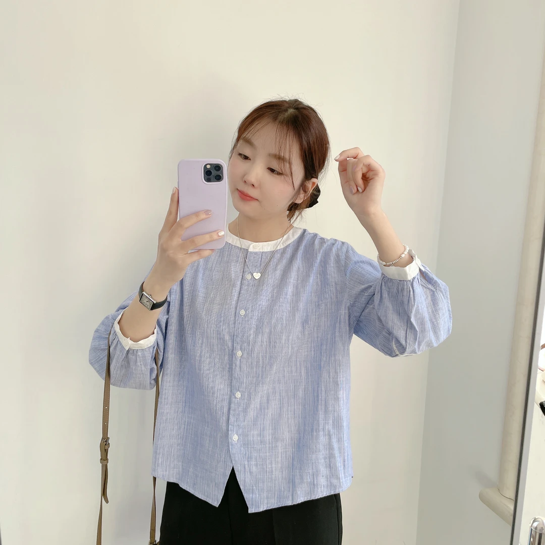 圆领边条纹衬衫长袖