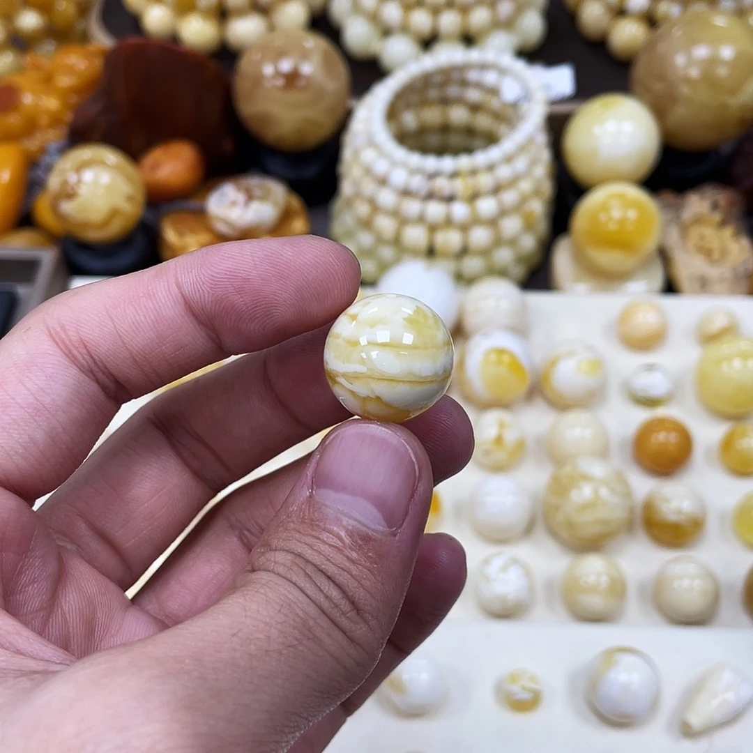 蜜蜡未镶嵌珠宝奇石18.1mm【金丝妖花金瓷白】圆珠