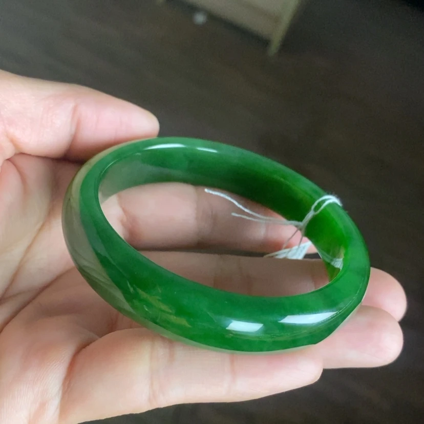 【闪购商品】未镶嵌手镯和田玉（碧玉）