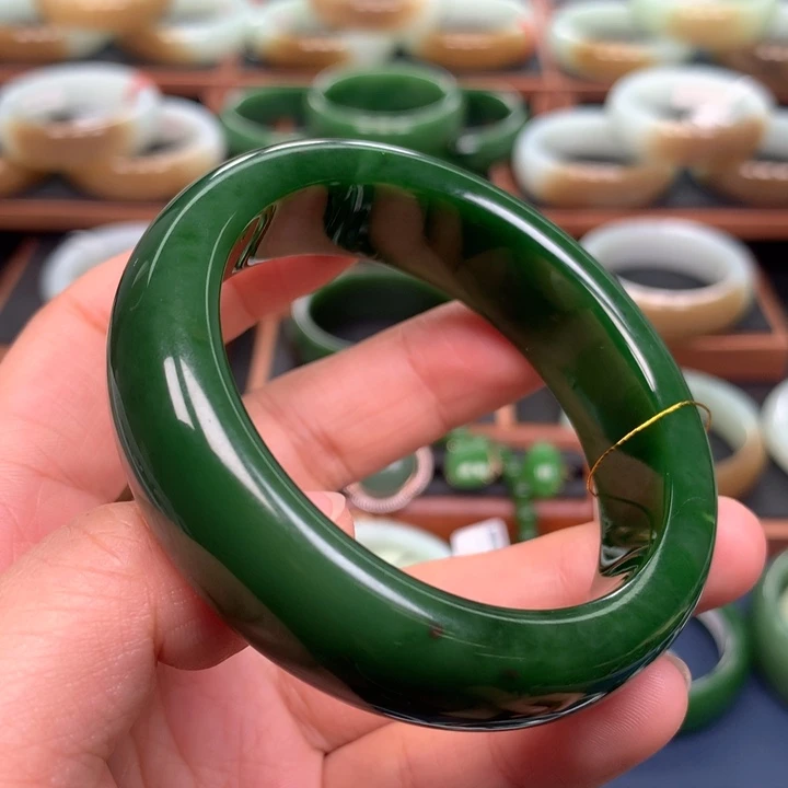 和田玉（碧玉）手镯未镶嵌55
