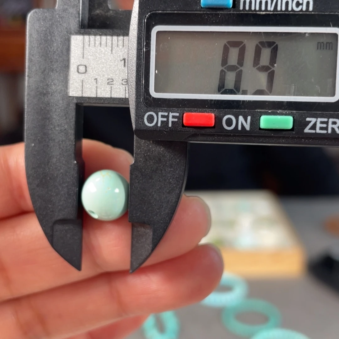 绿松石珠子未镶嵌