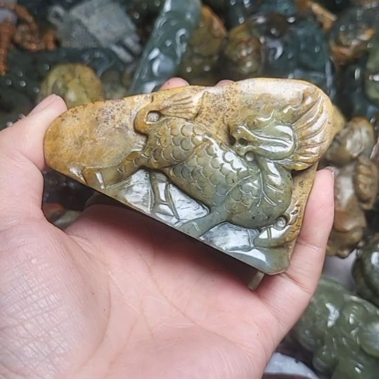 岫岩河磨玉（透闪石质玉）未镶嵌挂件