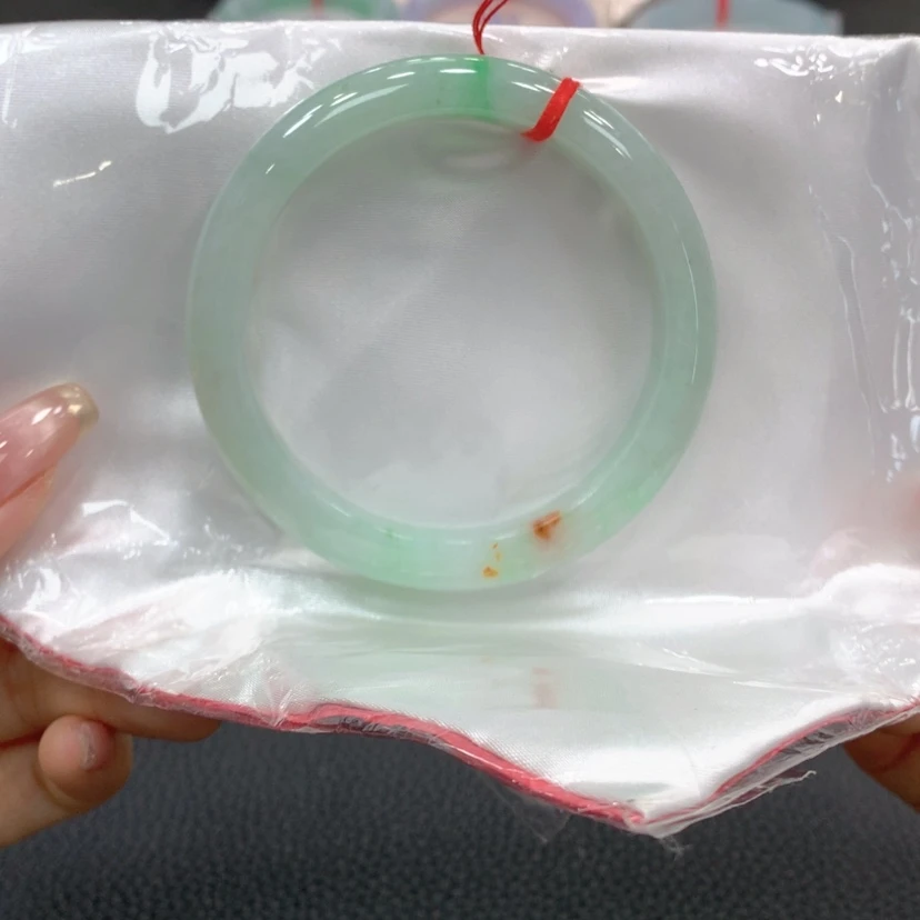【闪购商品】翡翠手镯未镶嵌翡翠
