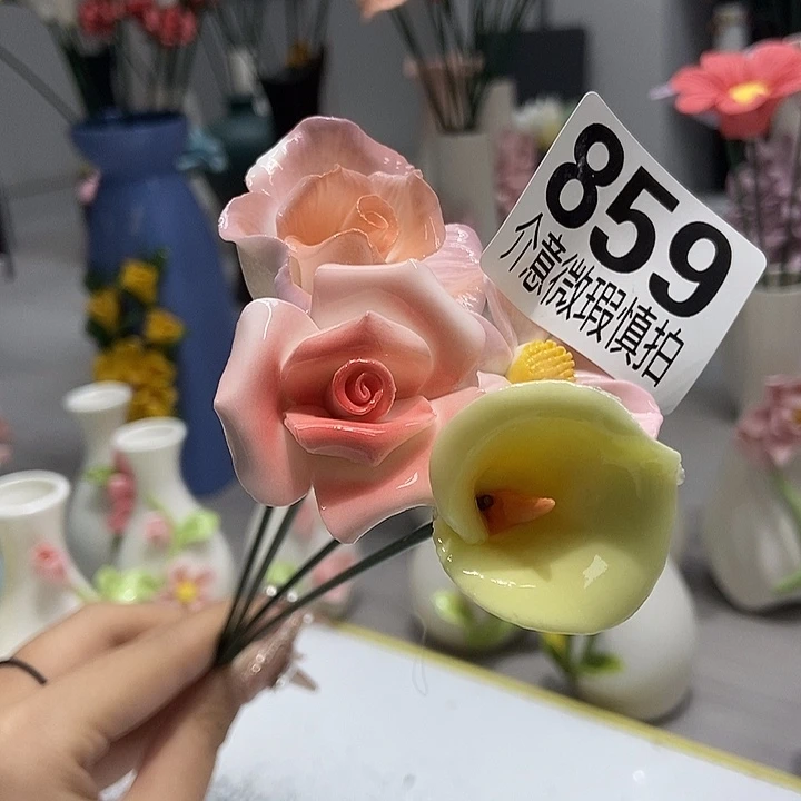 陶瓷纯手工捏花设计