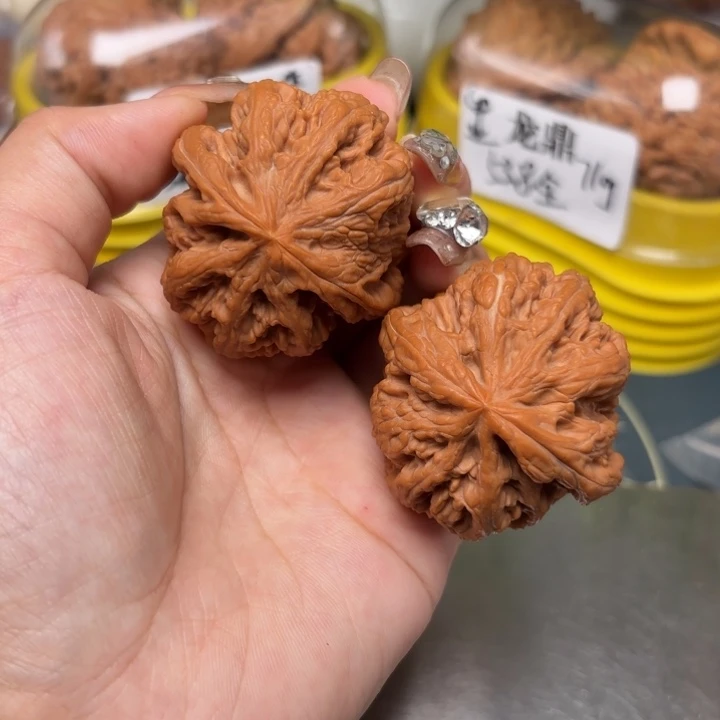 文玩核桃吊坠46-32517-02