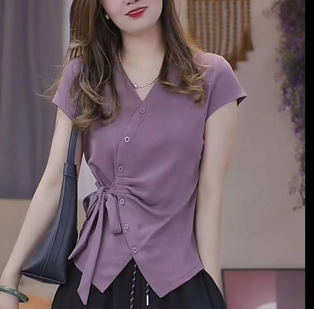 阿柔微胖~胖MM法式V领设计感短袖T恤女夏修身显瘦打底衫短款上衣