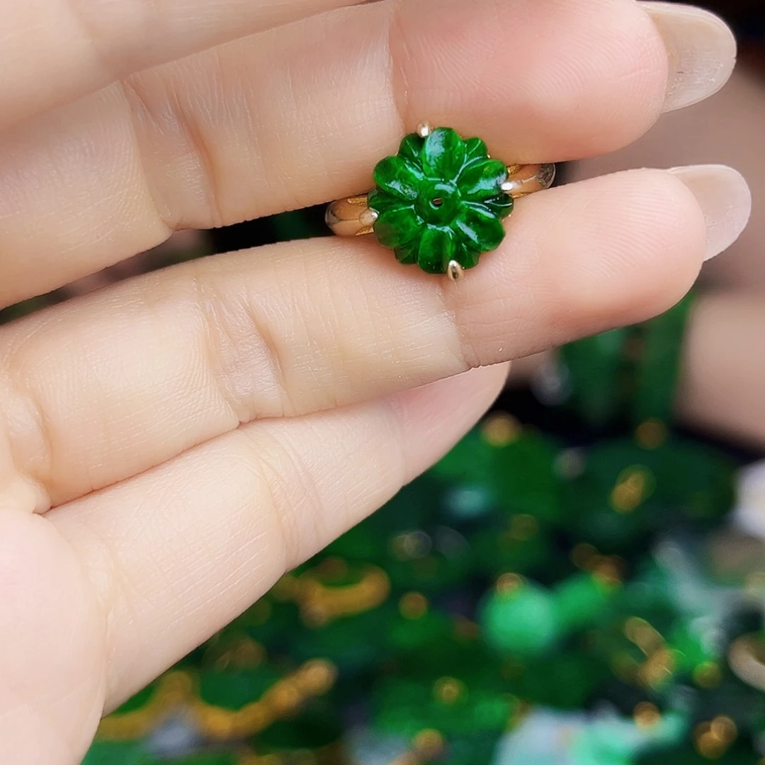 翡翠银S925镶嵌颈饰多样性