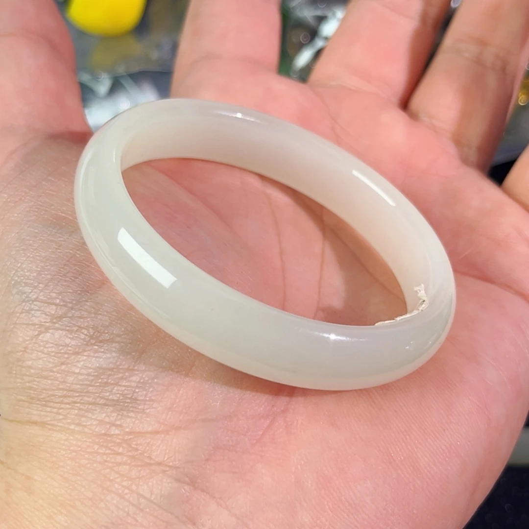 未镶嵌手镯和田玉402号和田玉手镯