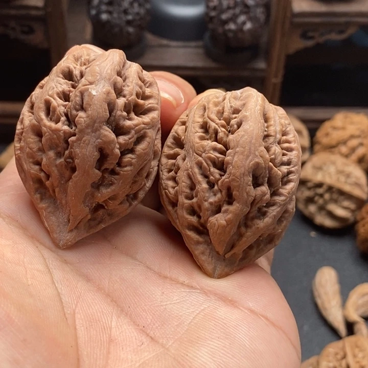 文玩核桃吊坠打****话东北11