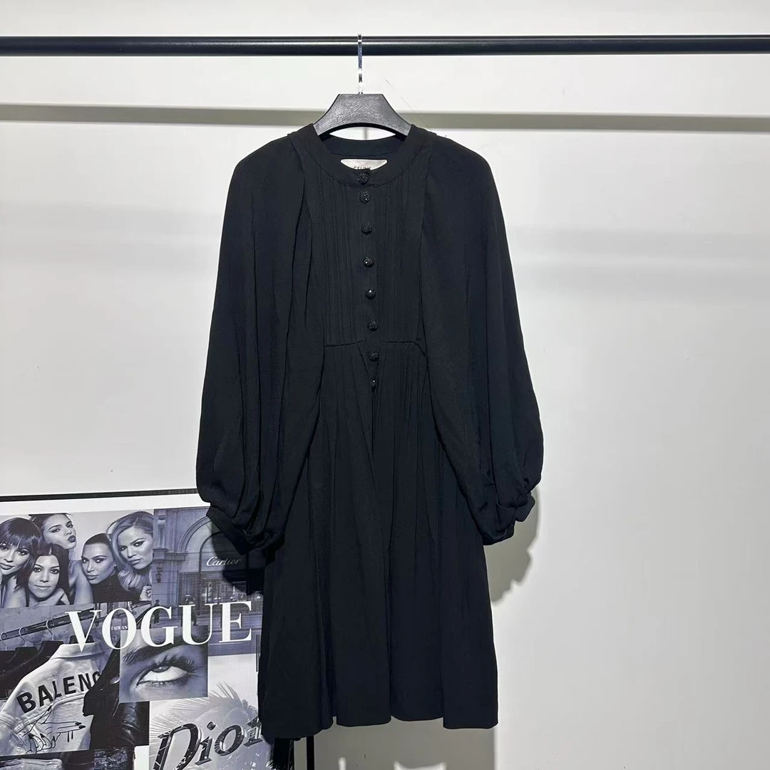 全新未使用 Celine/思琳 黑色雪纺灯笼袖连衣裙/38码