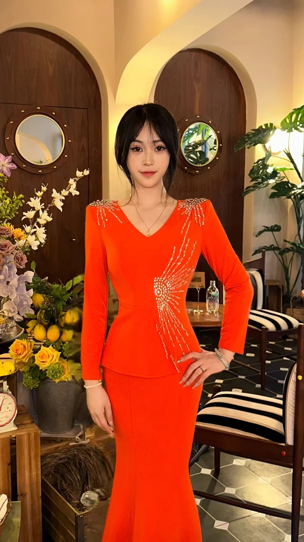 SHABA/莎芭秋季定制桔色修身刺绣鱼尾裙