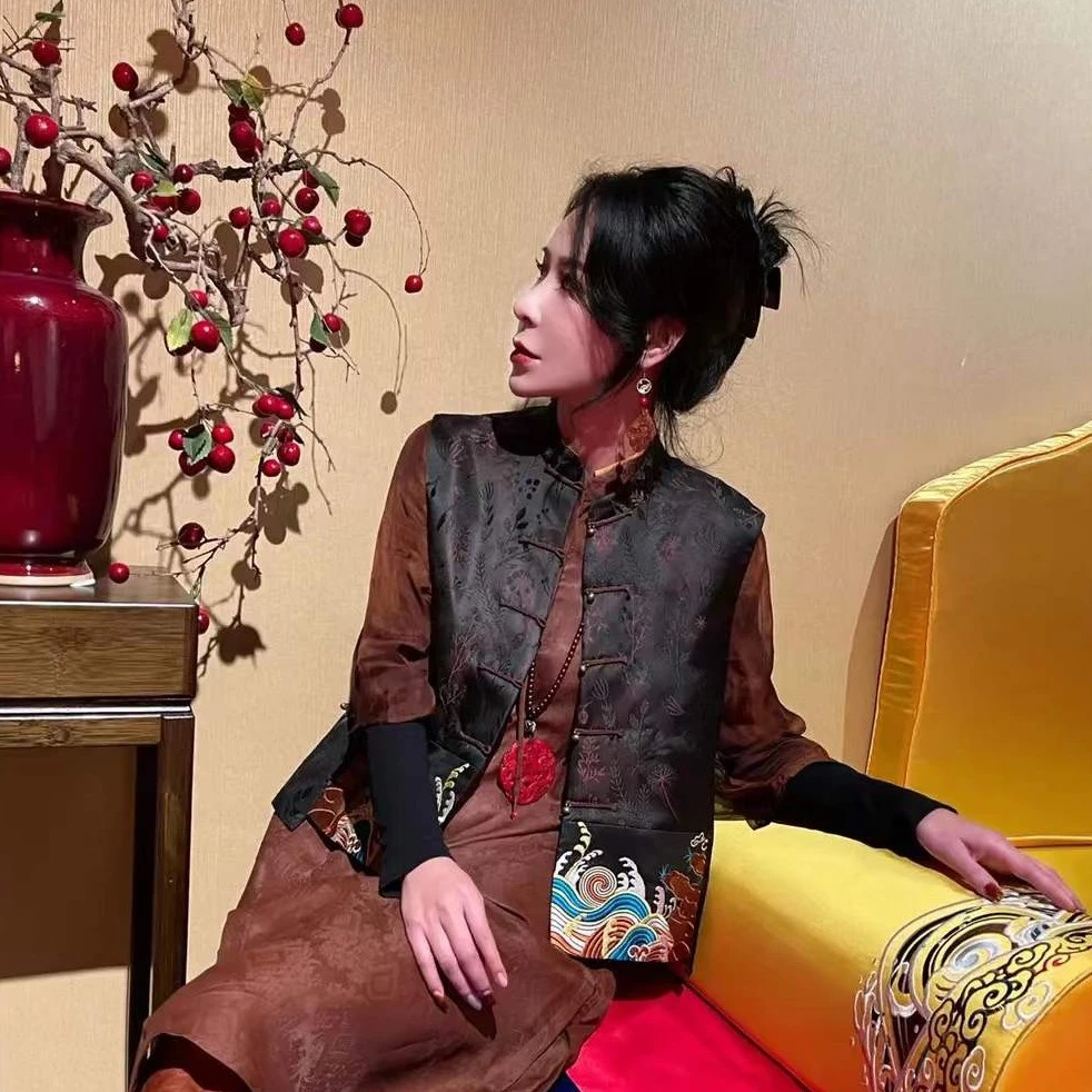 利琪高订马甲复古国风中式刺绣提花重磅马甲A137