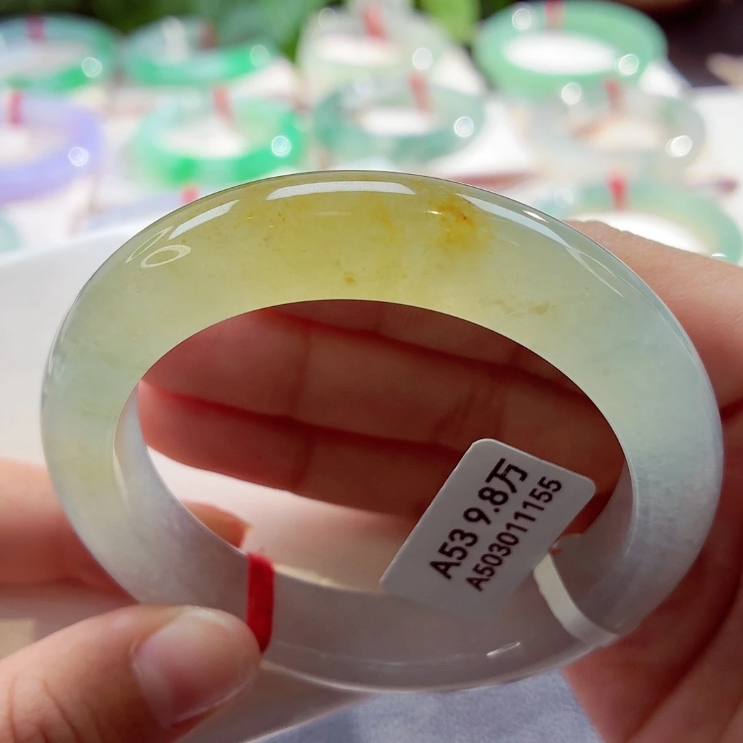 翡翠未镶嵌手镯白冰底冰糖黄68-48