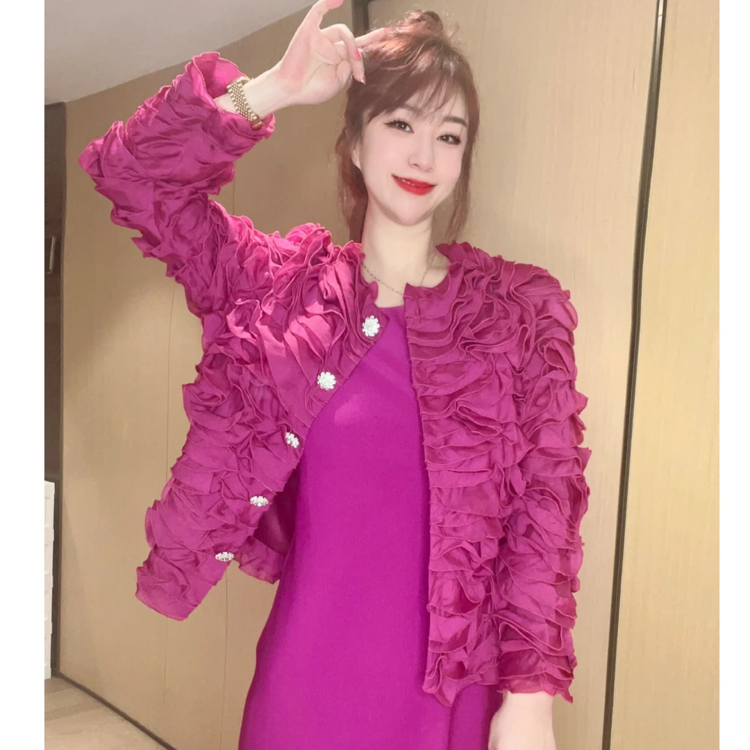 【独宠轻奢女装】高级折纹设计款纹理感十足烫钻亮扣时尚短外套