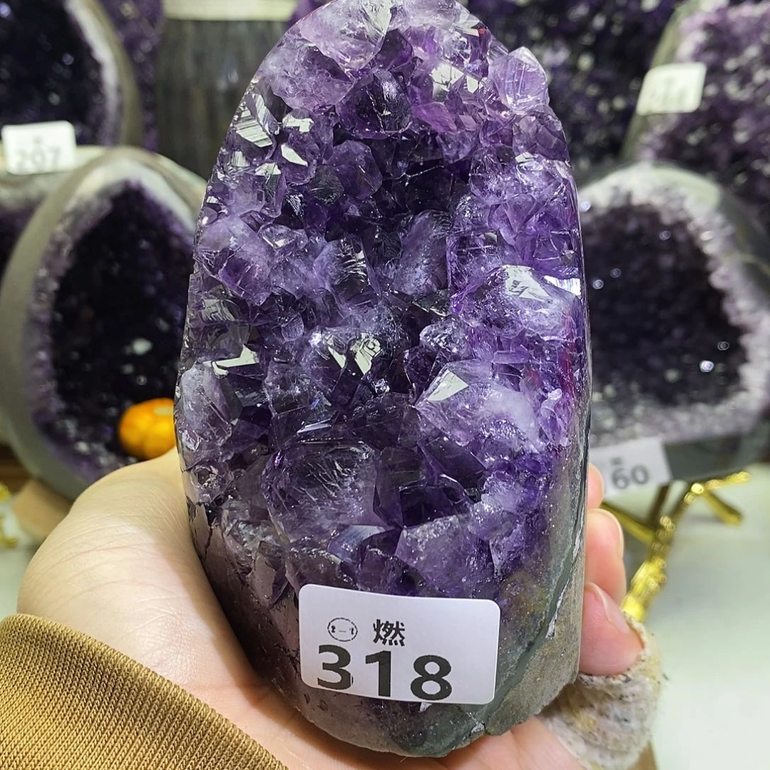 未镶嵌大型摆件（非配饰）紫晶