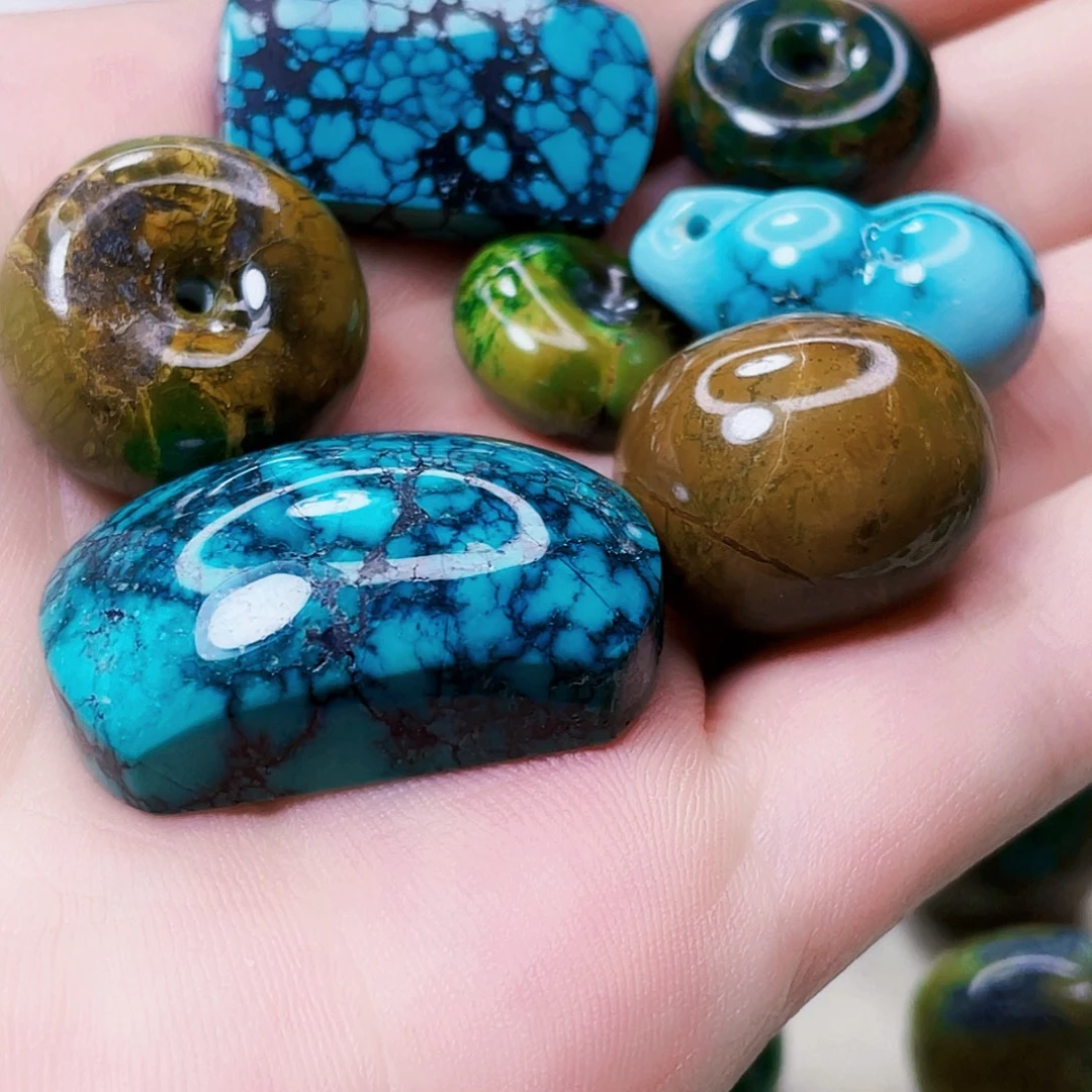 木***哥绿松石未镶嵌配饰