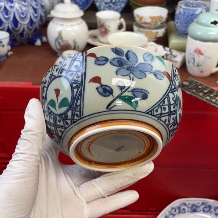 他家瓷器真美…开播了
