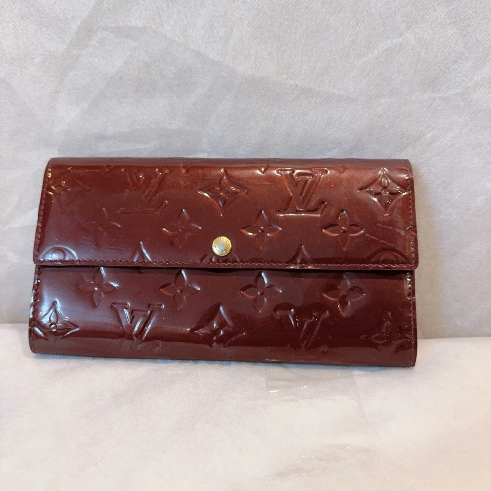 95新 LouisVuitton/路易威登  车厘子红漆皮压花钱包 1480 0096