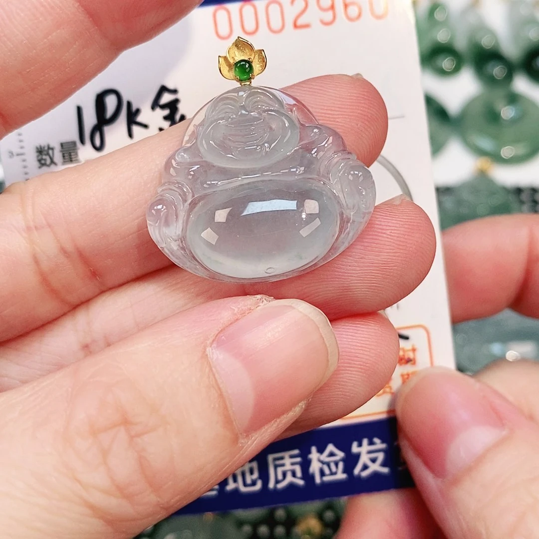 翡翠颈饰18K金镶嵌吊坠