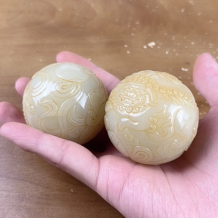 和田玉未镶嵌挂件龙*