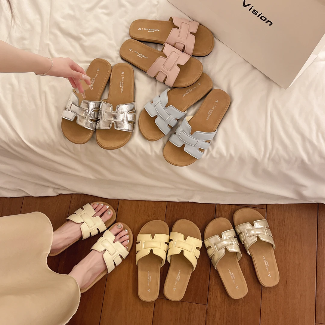 韩版时尚软平底凉拖鞋女夏季拖鞋女鞋外穿配裙子海边沙滩一字拖鞋