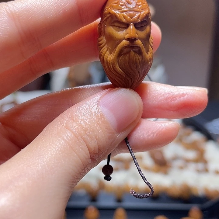 吊坠橄榄核橄榄 关公