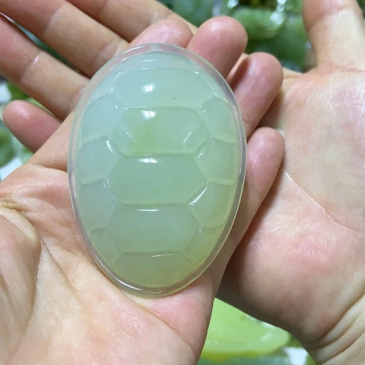 【闪购商品】未镶嵌蛇纹石玉把件