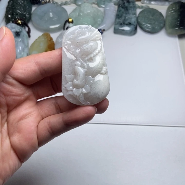 翡翠未镶嵌颈饰悟道20