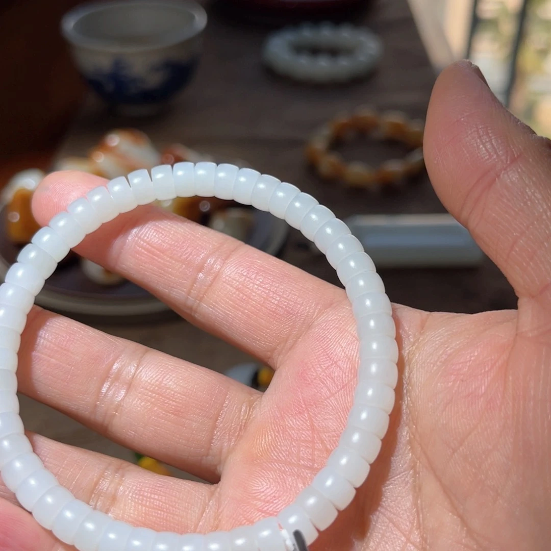 和田玉手串未镶嵌山*峰