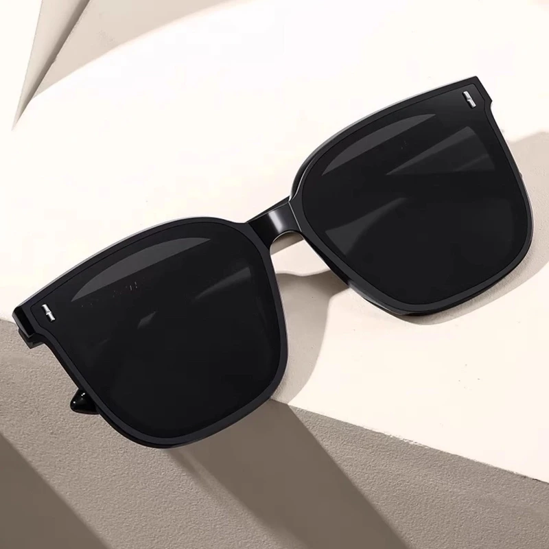 新款大框墨镜防紫外线专用驾驶遮阳百搭显瘦PC方型眼镜修饰脸