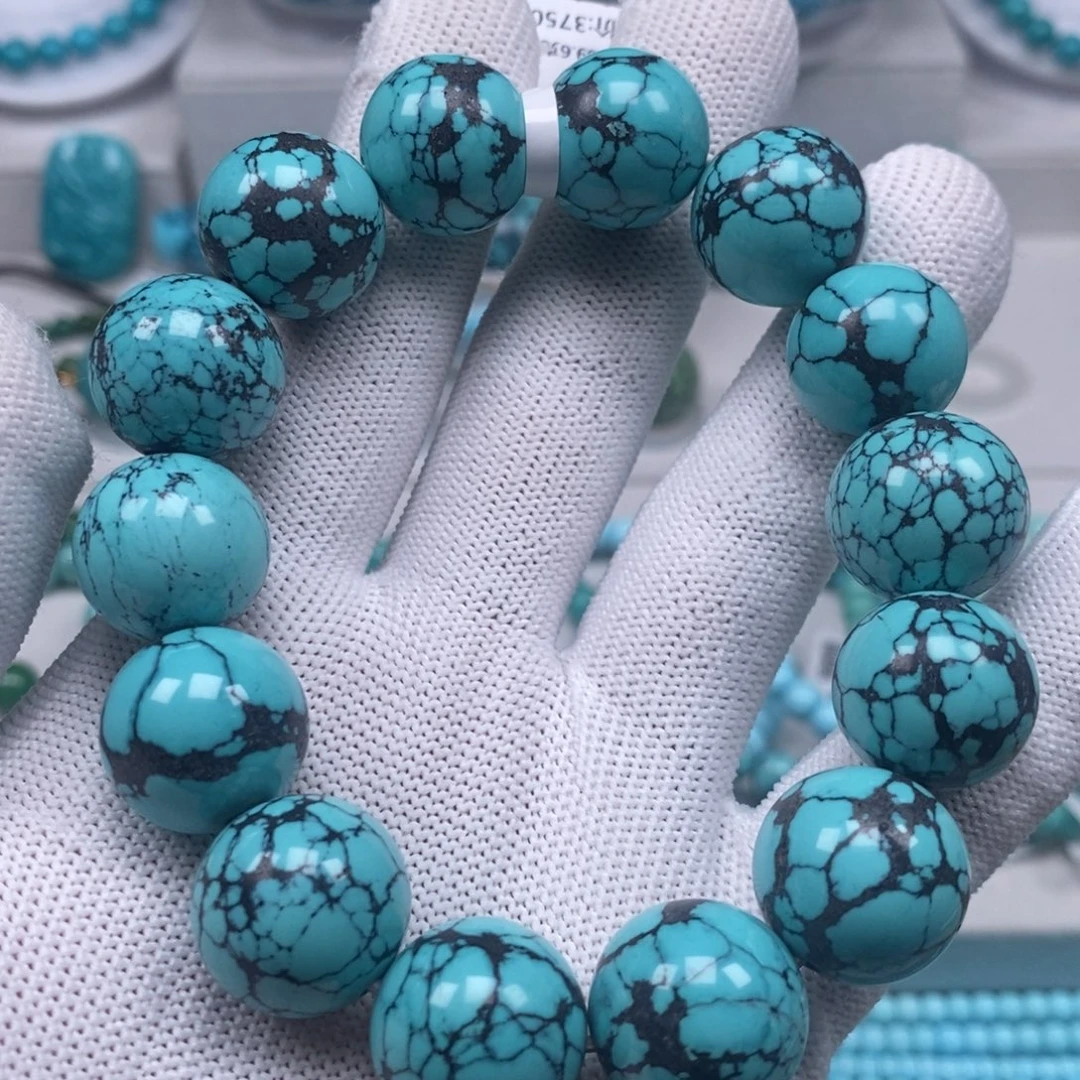 绿松石未镶嵌原矿纯干料绿松石