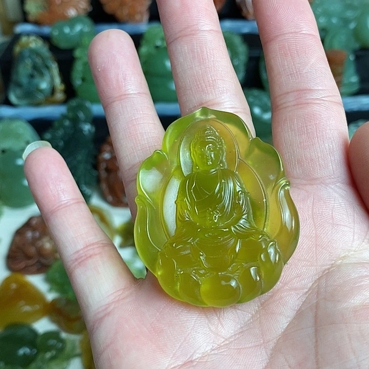 未镶嵌蛇纹石玉颈饰