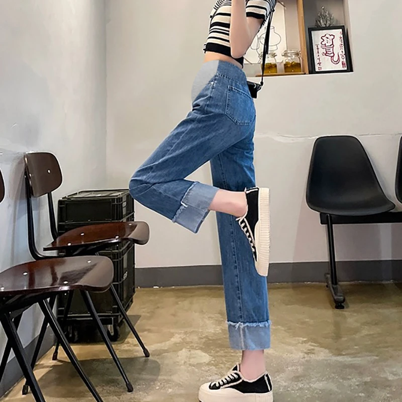 孕妇牛仔裤春秋款外穿简约款时尚百搭休闲宽松型直筒裤九分裤孕妈