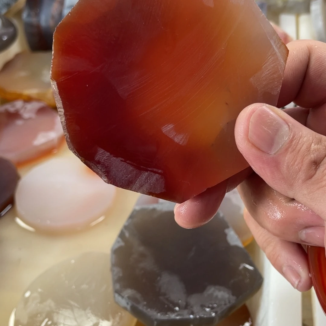 定制玛瑙小****兔玛瑙手镯