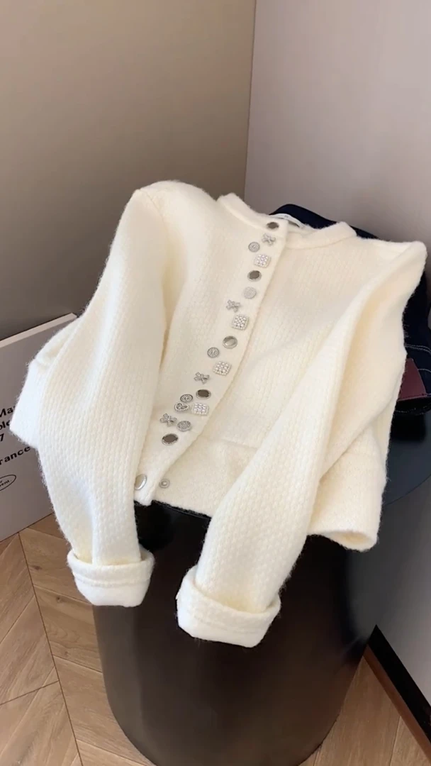 小香风白色休闲夹克外套女士小个子短款正肩设计感小众2025新款秋