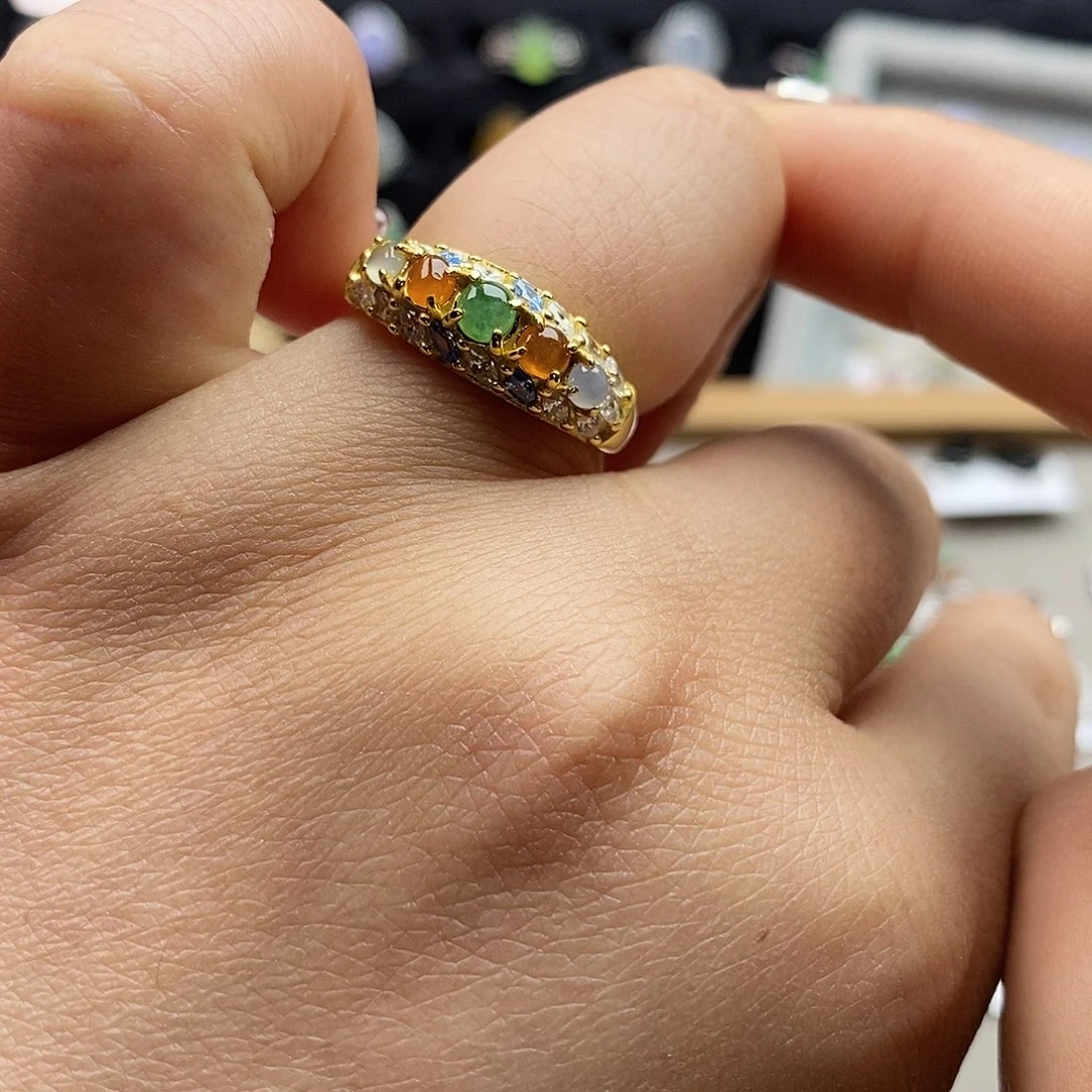 翡翠未镶嵌戒指翡翠