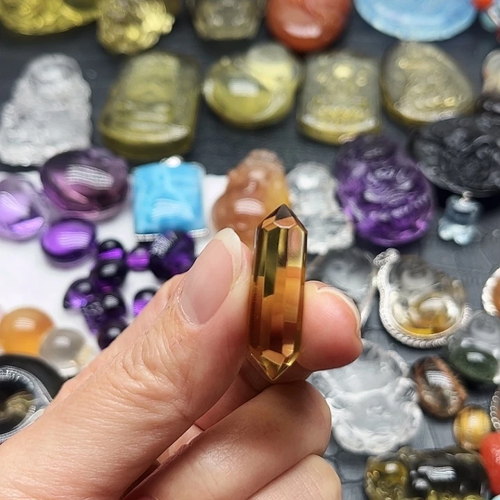 土***宸水晶吊坠(不含链)未镶嵌水晶