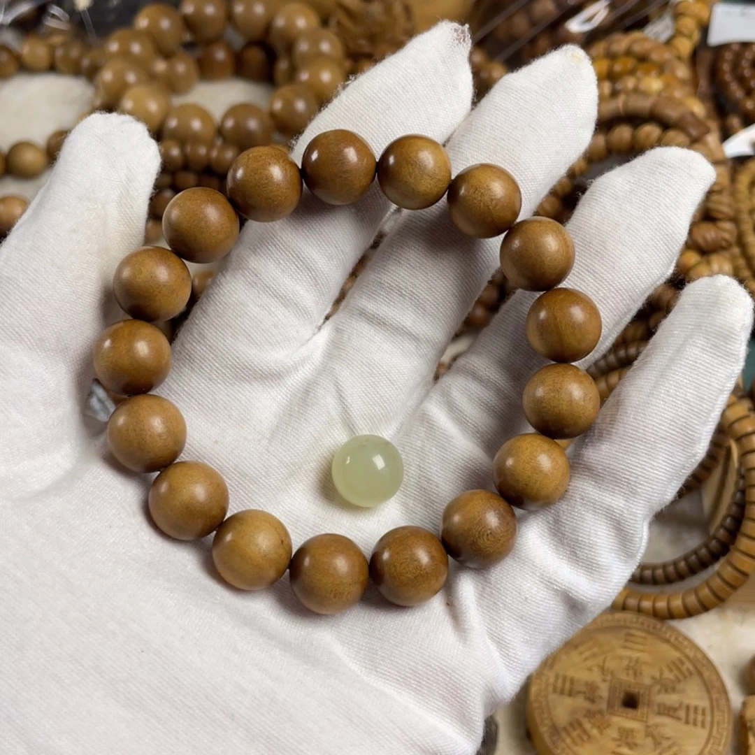 樱***木檀香木手串/手链/老山檀香1.2顺纹