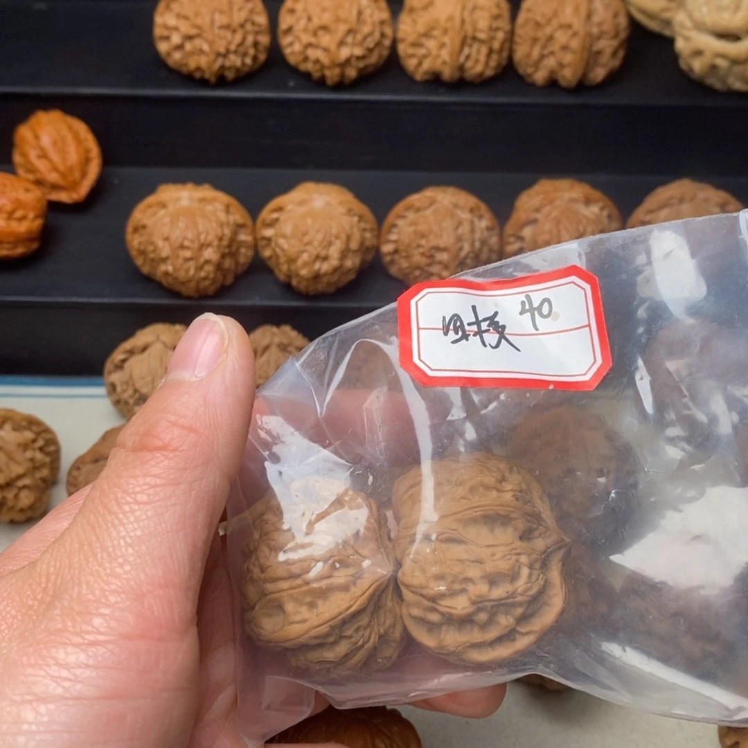 吊坠文玩核桃一**秋四棱