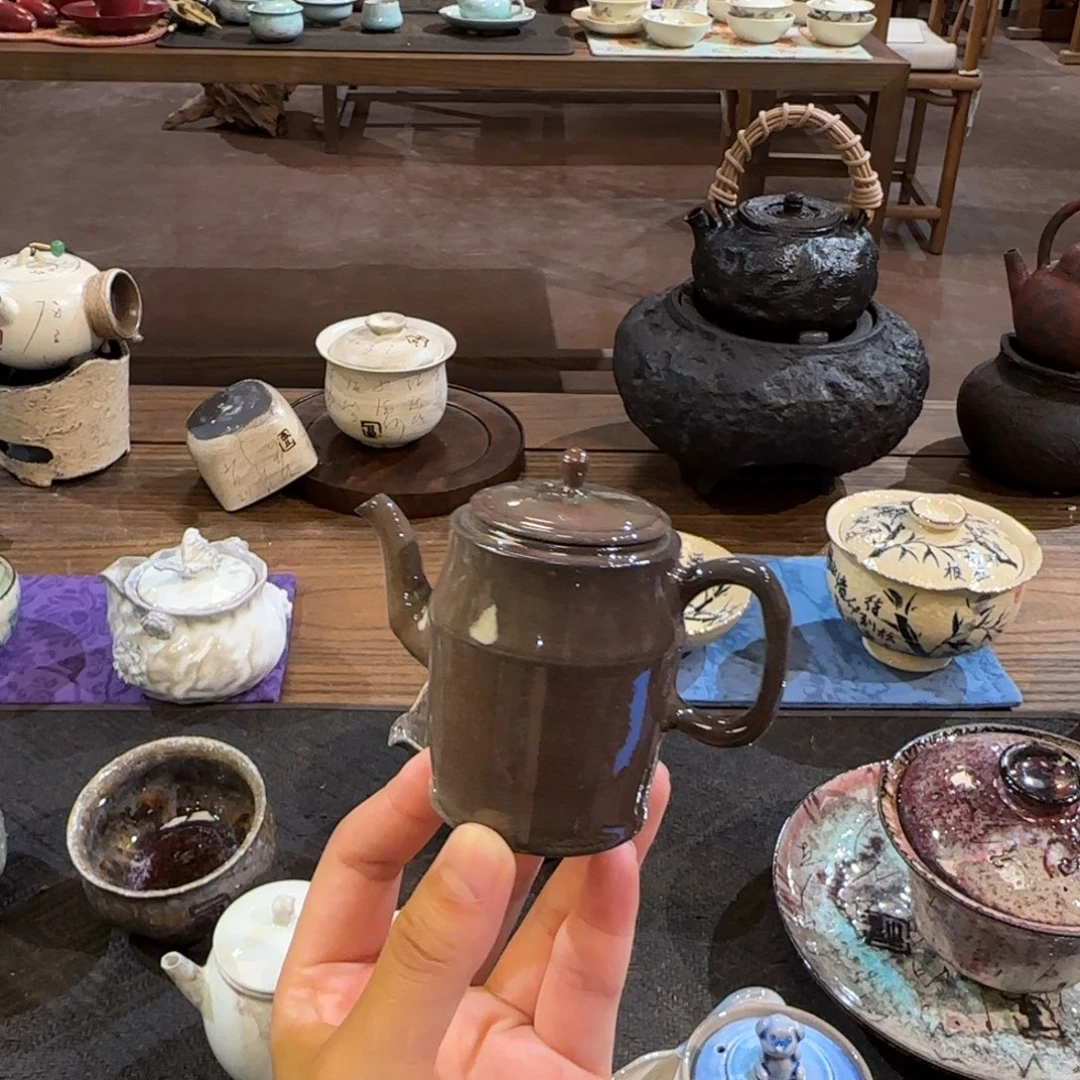 景德镇手作器皿了